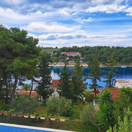 Oasis * Milna (Brac)